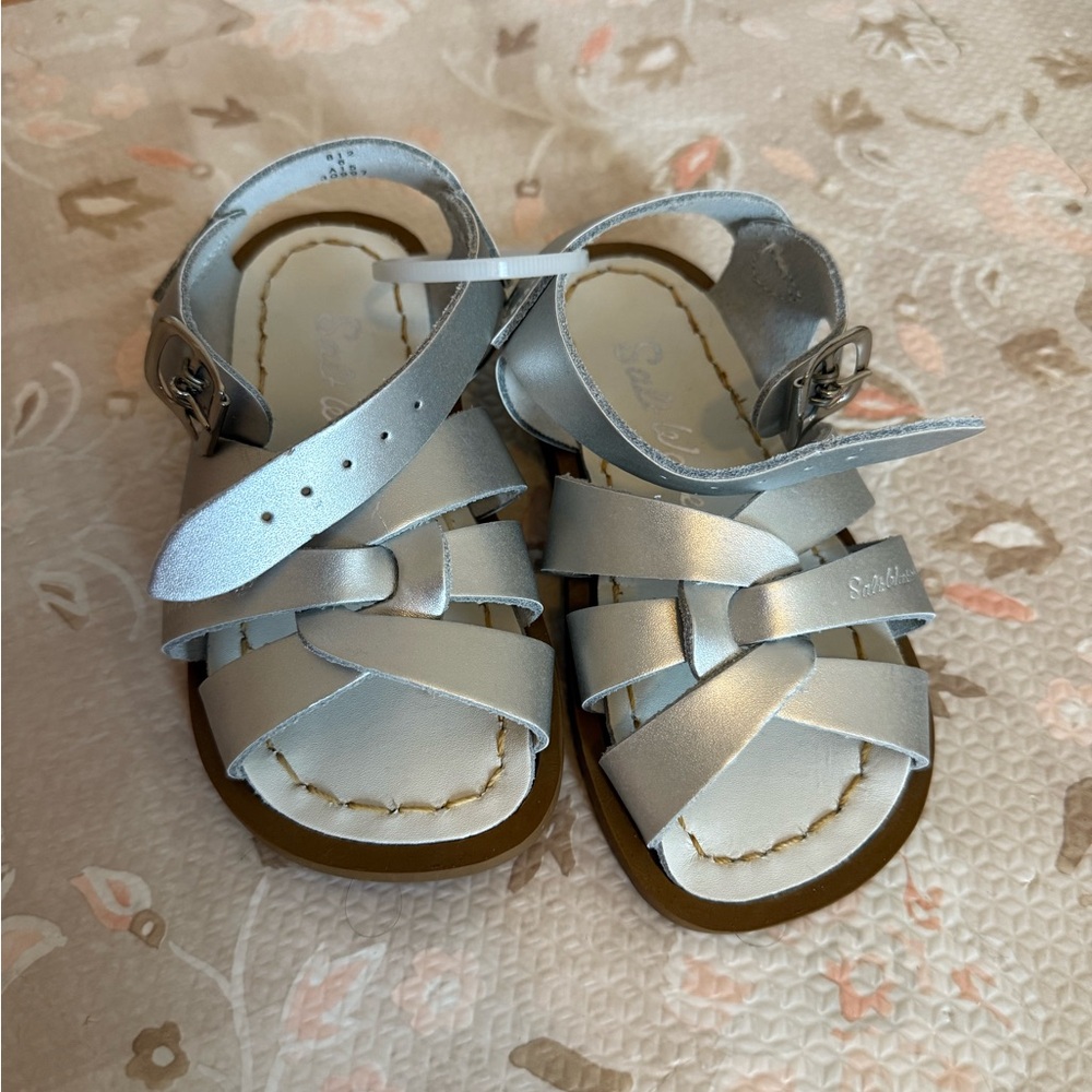 ❌SOLD❌Salt Water Original Sandals